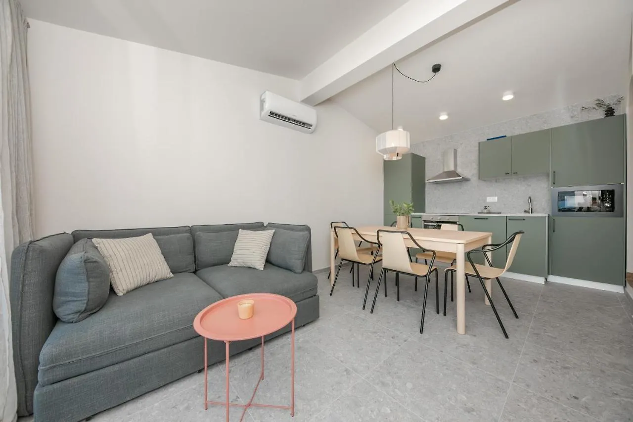 Apartments Sea Trogir Chorvatsko