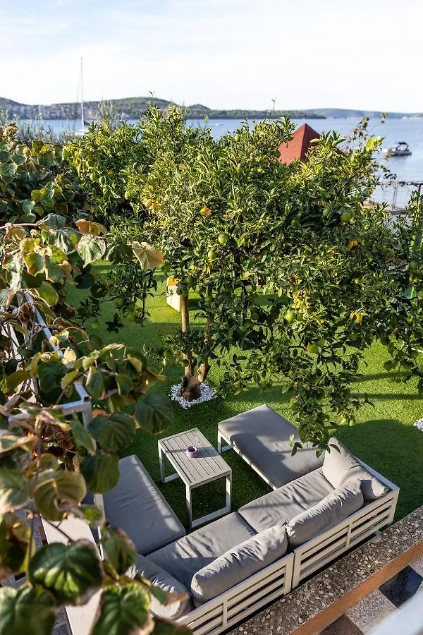 Apartments Sea Trogir 0*,